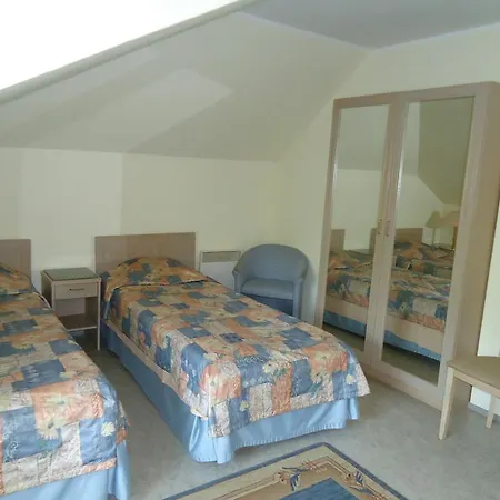 Pensión Perjatsi Guest House *